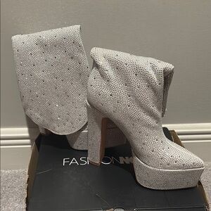 Fashion Nova Women's Silver Glitter High Heel Boots